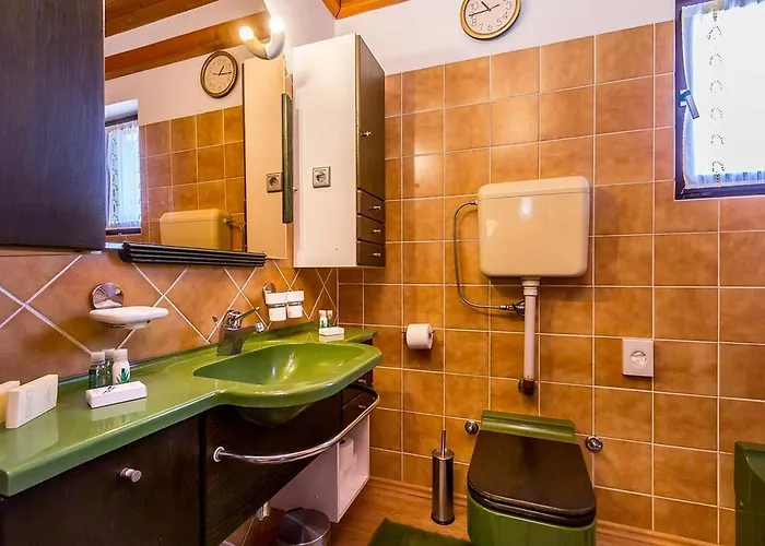 House Ermanna Holiday home *