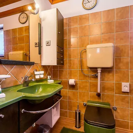 House Ermanna Holiday home
